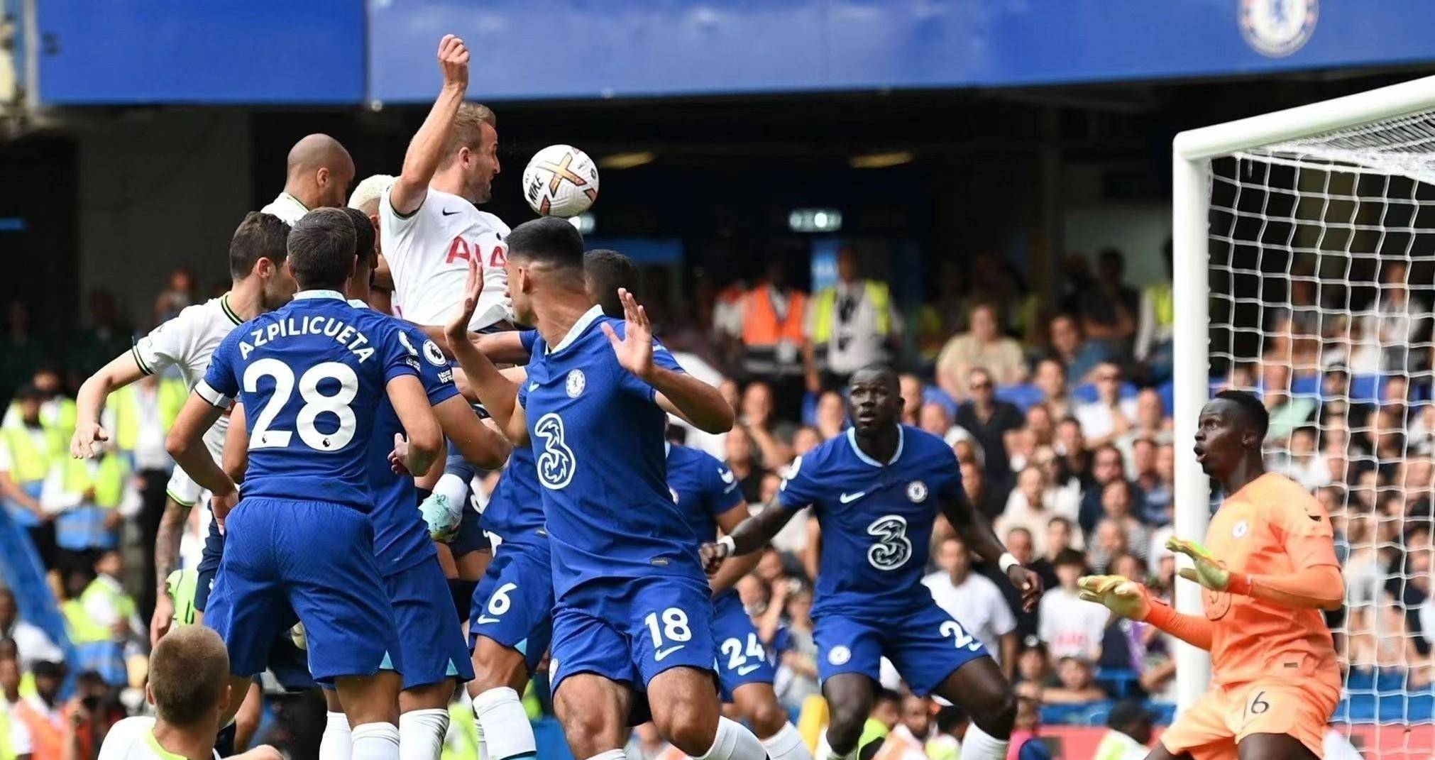 扣人心弦的 扣人心弦的