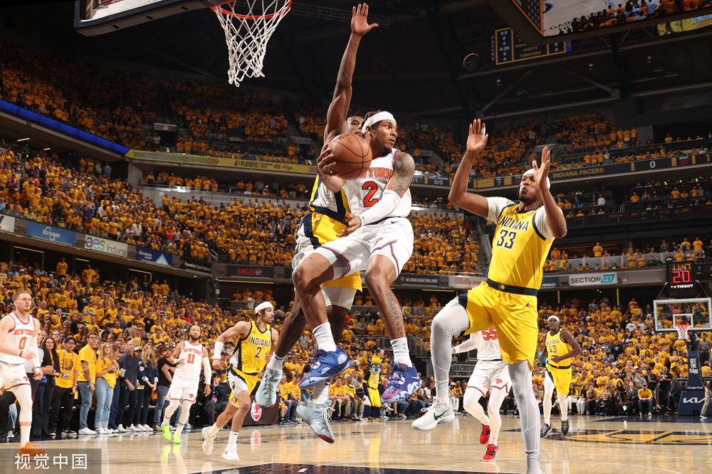 精准的头球 精准的头球